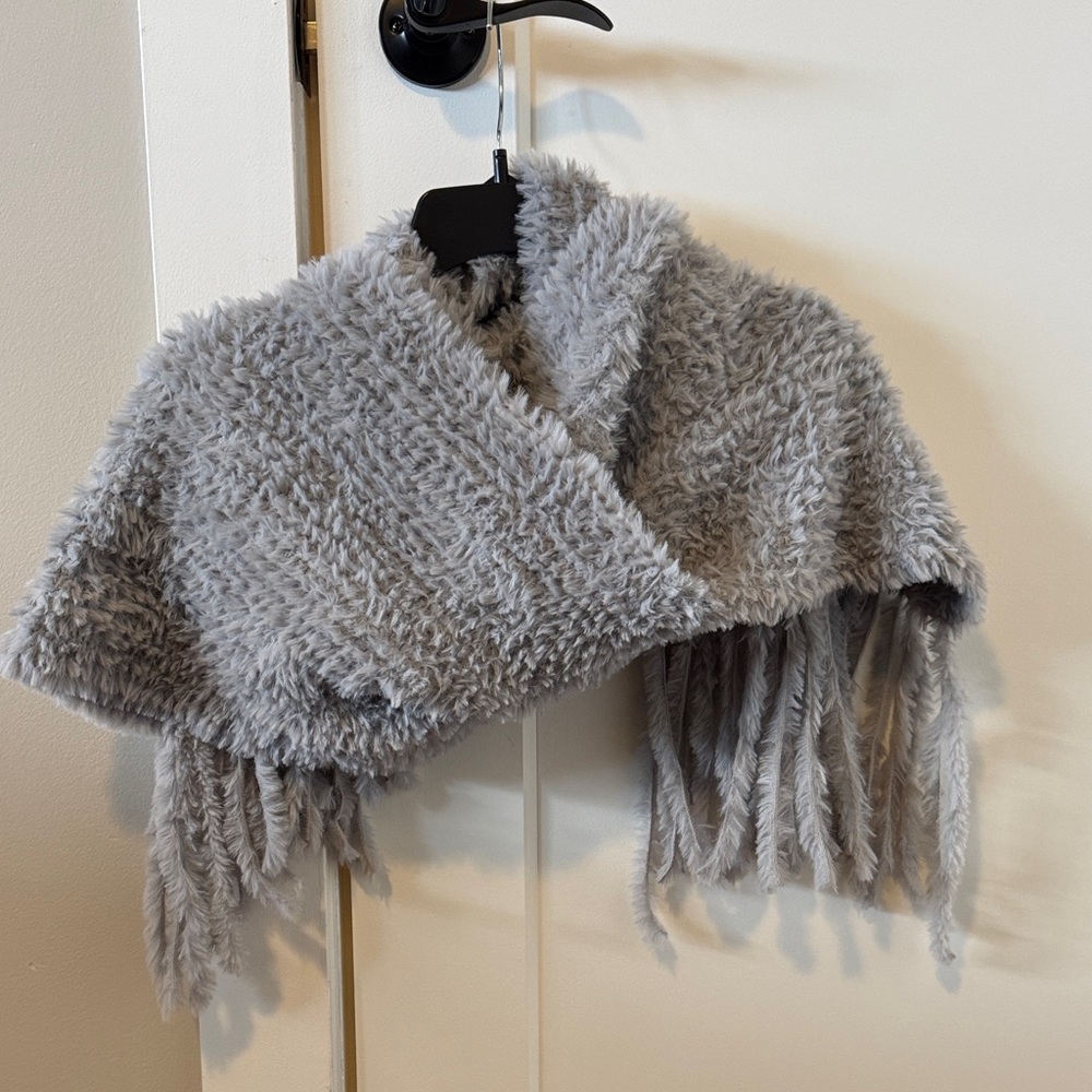 3/$15 cozy scarf